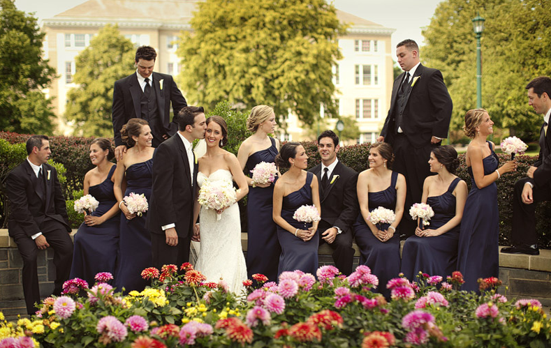 Navy blue bridesmaid dresses what do groomsmen wear