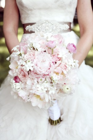 Pink and white wedding flowers